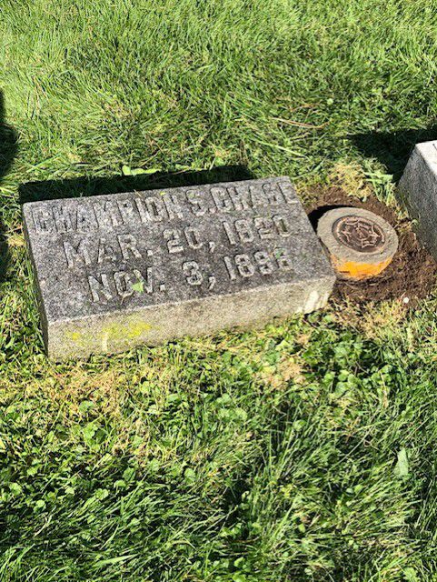 Champion Chase Headstone